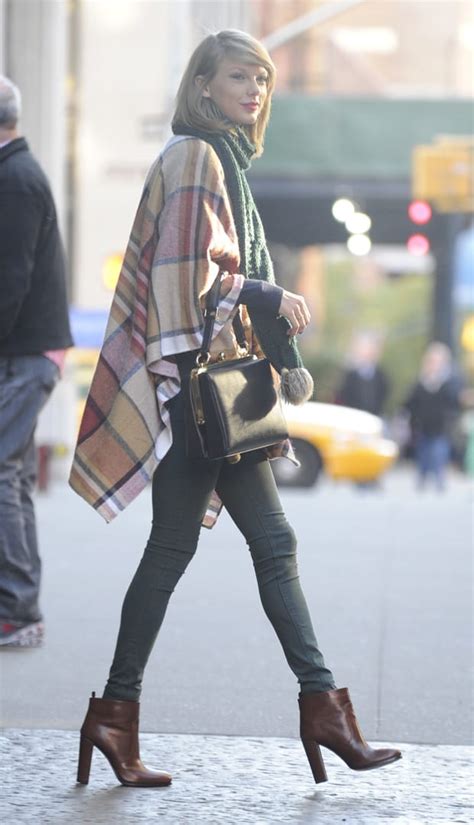 5 Ways Taylor Swift Wears Skinny Jeans With Boots In Winter