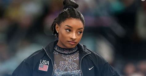 Cabelo De Simone Biles Vira Alvo De Cr Ticas E Ginasta Dispara N O