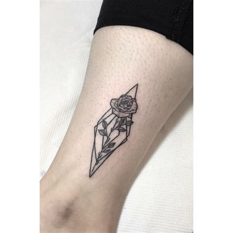 11+ Geometric Flower Tattoo Ideas You Have To See To Believe!