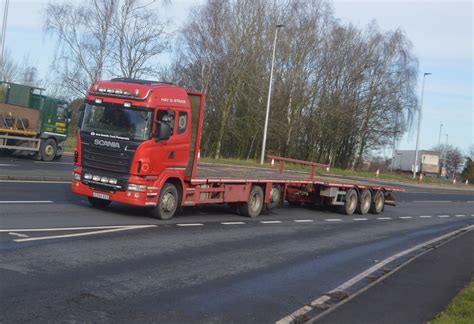 Ed58 Ros Driving Along The A5 Passing Gledrid Services Flickr