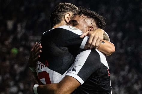 Vasco Conta Nove Jogadores Estrangeiros Em Seu Elenco Meuvasco