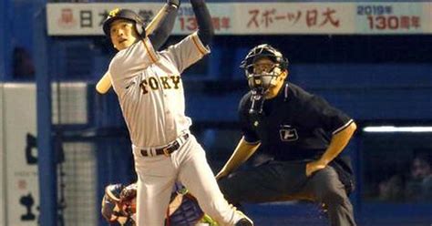 人呼んでダイナマイト慎吾！巨人・石川が今季外野手1号（23ページ） サンスポ