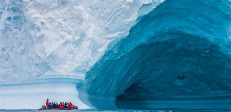 Best Antarctica Tours & Holidays | Group & Guided Tours Antarctica