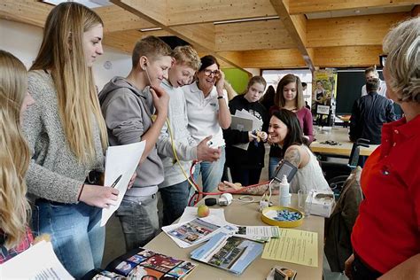 Schüler schnuppern in Berufe hinein