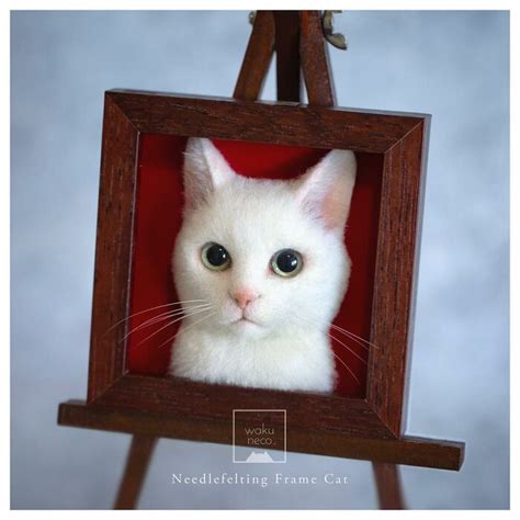 Hyper Realistic Feline Sculptures Made With Felt Wool By This