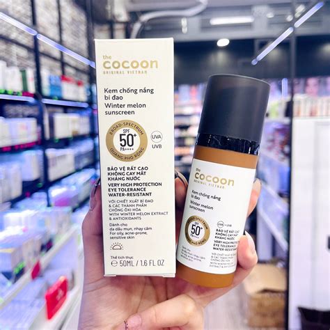 Kem Chống Nắng Bí Đao Quang Phổ Rộng Không Cay Mắt Cocoon Winter Melon