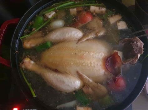 German Chicken Soup with Noodles ('Hühnersuppe') - My German Table