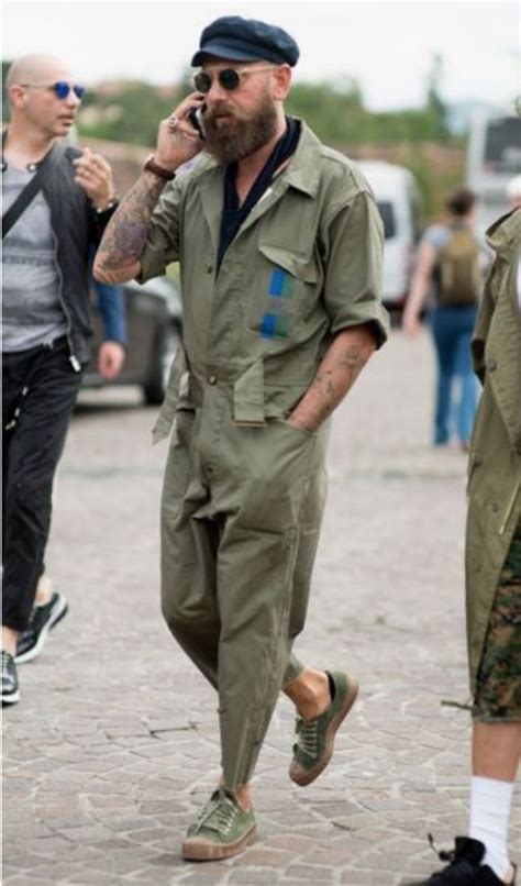 The Strongest Street Style At Pitti Uomo S S Mens Street Style