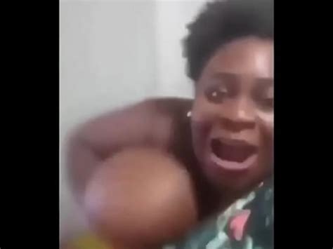 JoJo todinho sem querer mostrar seus peitão XVIDEOS