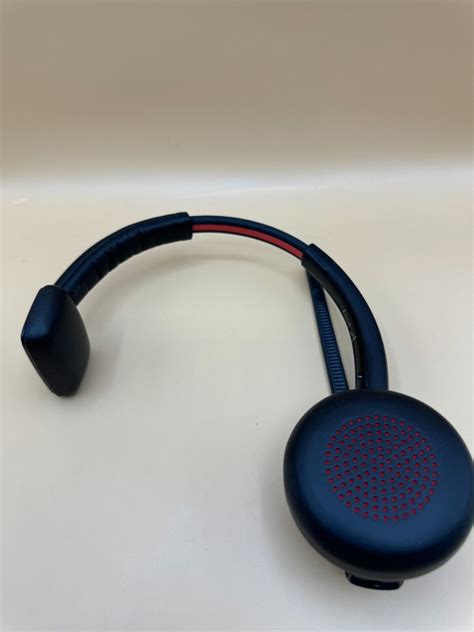 Plantronics 207309 01 Savi 8210 W8210 Wireless Headset With Stand Ebay