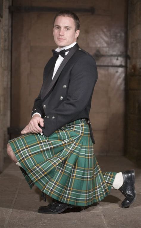 Irish Traditional 8 Yard Kilt With Flashes By Scotweb Tartan Mill In