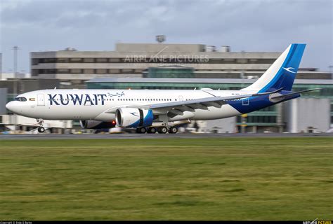 K Aph Kuwait Airways Airbus A Neo At Manchester Photo Id