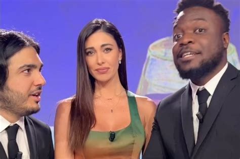 Bel N Torna A Le Iene Non Sono Incinta In Crisi O Divorziata Ero