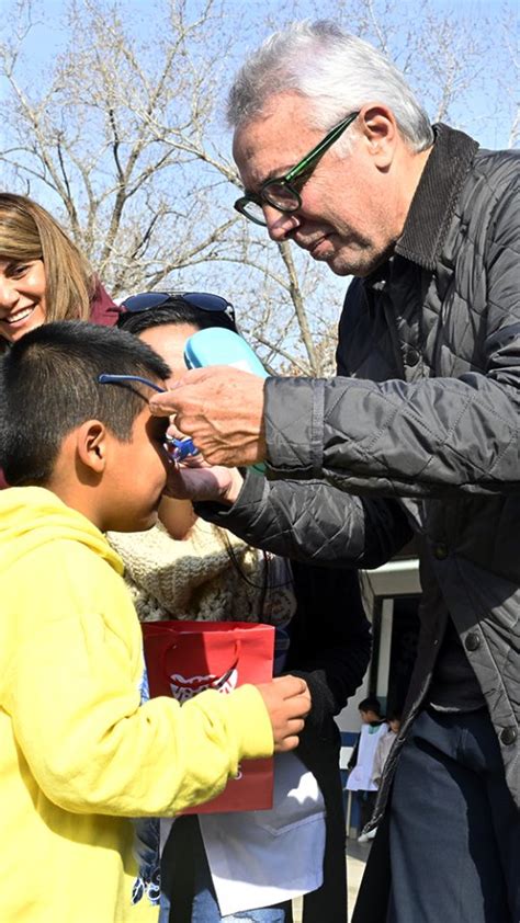 Entrega De Anteojos Del Programa Para Verte Mejor Tigre Buenos Aires