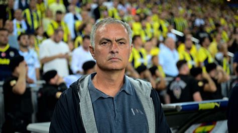 Ta Lar Yerinden Oynad Jose Mourinho Galatasaray Yenilgisi Sonras