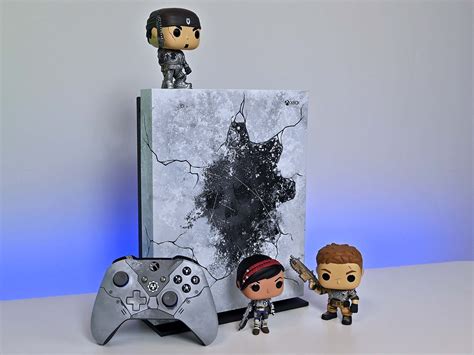 Hands-on with the Xbox One X Gears 5 Limited Edition Bundle | Windows ...