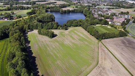 Diese Stadt im Kreis Gütersloh kauft großes Areal an beliebtem See nw de