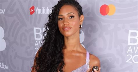 Brits Host Vick Hope Makes Cheeky Quip As She Clutches Sex Toy Shaped Award Daily Star