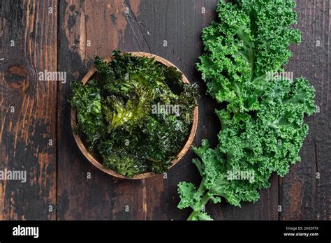 Dried Vegetables Chips From Kale Stock Photo Alamy