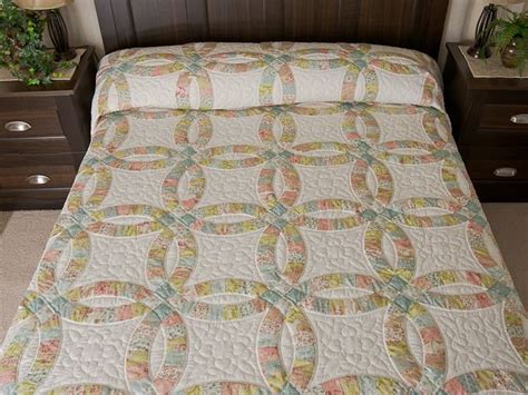 Pastel Double Wedding Ring Quilt King Size C Jean Horst King Quilt