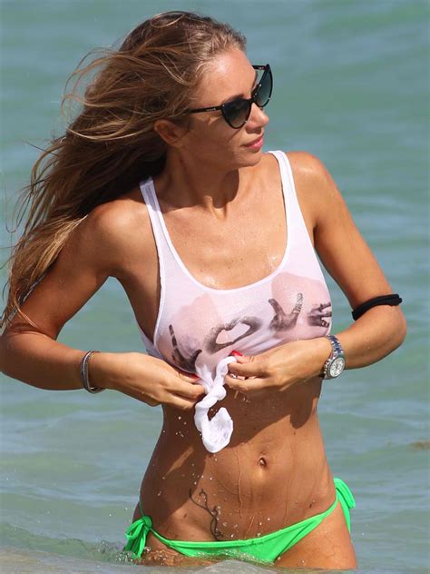 Naked Лаура Cremaschi Added by batistadave