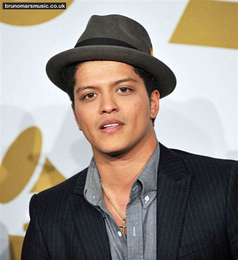 17 Best images about BRUNO MARS on Pinterest | Songs, Marry you and ...