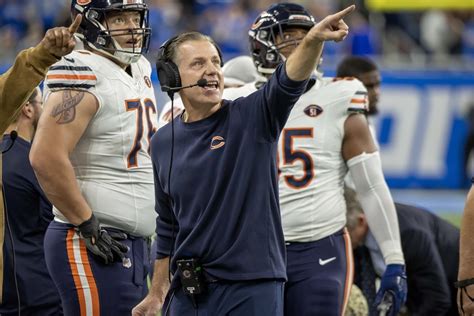 Bears Make It Official Matt Eberflus Will Return As Head Coach