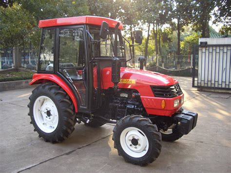 4 Wheel Tractors — New Power Tractors