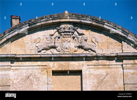 Heraldry Coat Arms France Coat Hi Res Stock Photography And Images Alamy