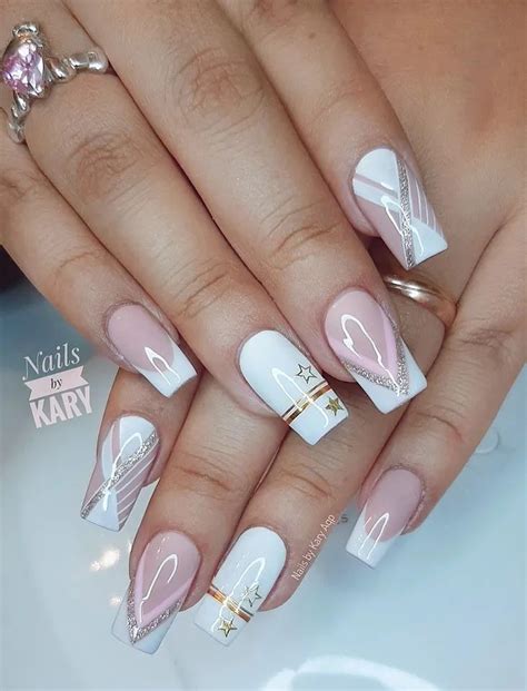 Pin By Martha Hincapie On Crte De Cabello Acrylic Nails Romantic