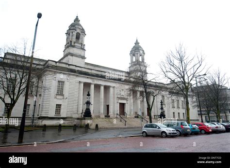 Cardiff Crown Court Stock Photo - Alamy