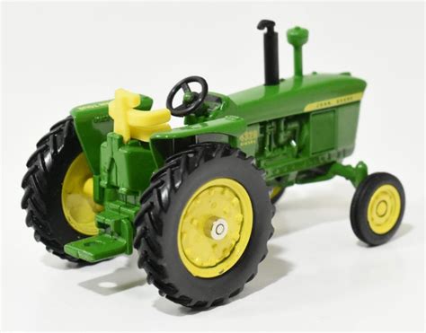 1/43 John Deere 4320 Tractor, 1993 National Farm Toy Show European ...