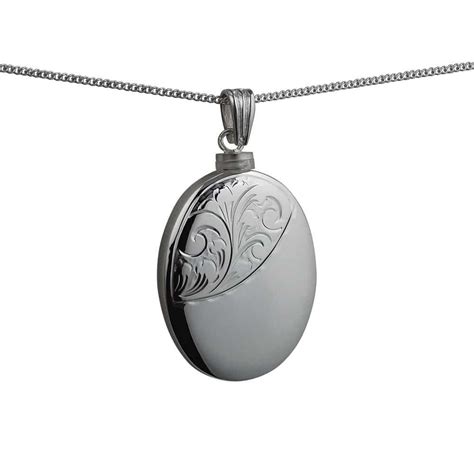 Silver Handmade Oval Hand Engraved Memorial Locket 35x26mm