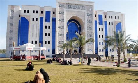 غزة جامعة الإسراء تهنئي الناجحين في مرحلة الإنجاز وتقدم مجموعة من