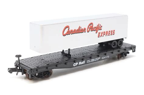 Atlas 37771Atlas 40 Single TOFC Flat Car Of The Canadian Pacific