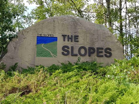 ABOUT US | The Slopes Community 