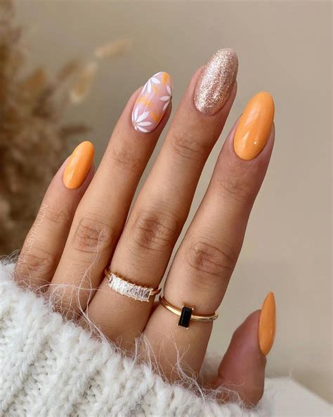 35 Gorgeous Fall Nail Art Ideas You Need To Try 2024 Page 2 Flymeso