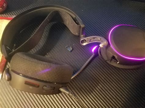 Arctis Pro Snapped Rsteelseries