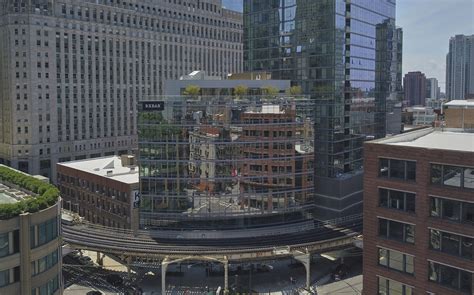 412 N. WELLS — HUBBARD STREET GROUP