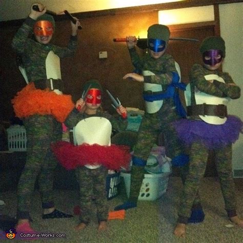 Creative Ninja Turtles Family Costume | Creative DIY Costumes - Photo 4/4