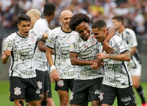 Rivaldo Corinthians E Flu Se Refor Am De Olho Na Libertadores Novo