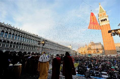 Carnevale Di Venezia Eventi Conclusivi Svolo Del Leon