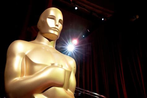 How Much the 2023 Oscars Statuette Is Really Worth - Parade