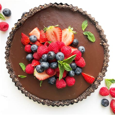 Easy Chocolate Fruit Tart - More Momma!