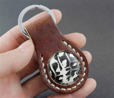 Fashion Genuine Leather Strap Keyring Keychain Key Chain Ring Key Fob ...