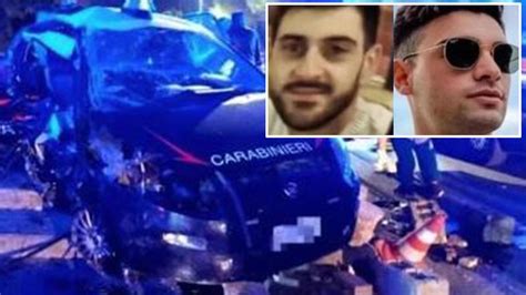 Incidente Stradale Nel Salernitano Morti Due Carabinieri Coinvolte