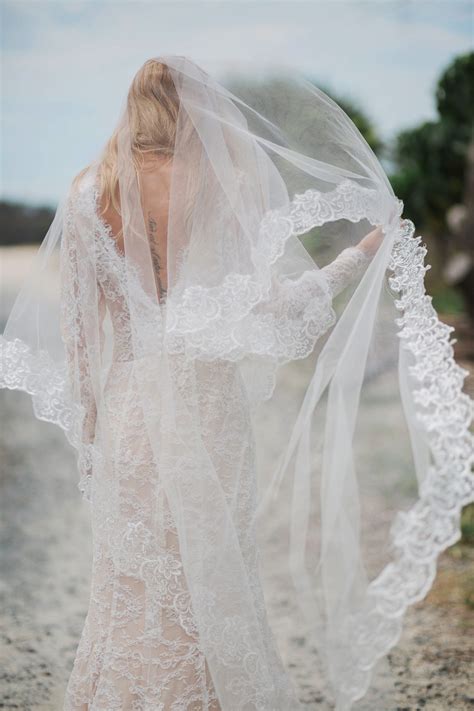 Goddess By Nature Sample sale veil Collections