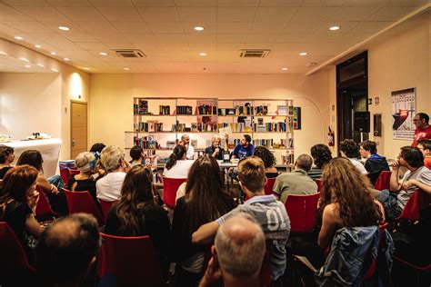 Libri E Caff Nuovo Teatro Pacini