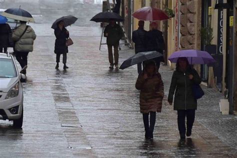 Domenica Con La Pioggia In Puglia Allerta Gialla Nel Barese E Nel Salento