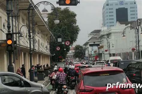 Ada Rencana Car Free Night Saat Malam Tahun Baru Di Kawasan Jalan Asia